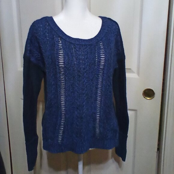 American Eagle Outfitters Sweater - Picture 1 of 4